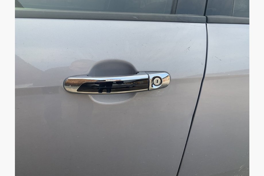 Ford C-Max 2004-2010 Door handle covers with black strip (4 pcs, ABS) Photo 2