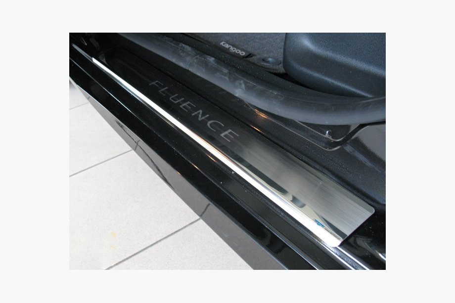 Renault Fluence 2009-2016 Door Sill Covers Nataniko (4 pcs, Stainless Steel) Image