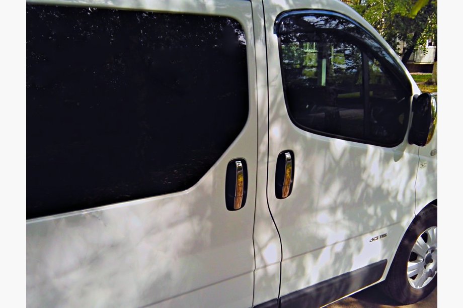 Renault Trafic 2001–2015 Chrome Door Handle Covers (4 pcs, Stainless Steel) Photo 2