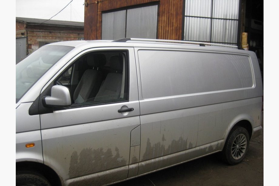 Volkswagen T5 Transporter 2003-2010 Chrome Roof Rails Photo 2