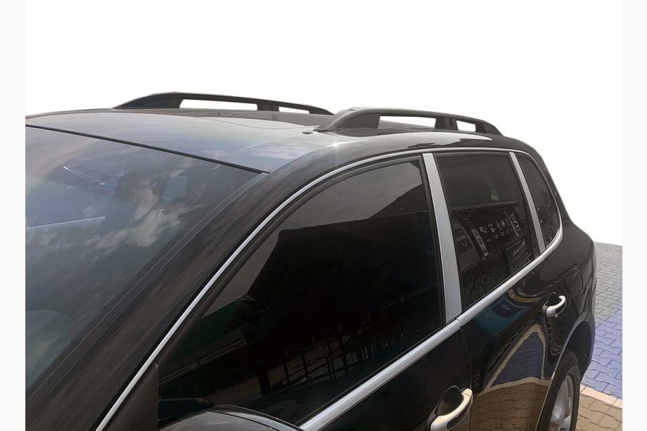 Volkswagen Touareg 2002–2010 Skyport Roof Rails (matte black) Photo 1