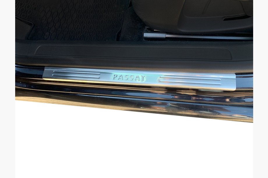 Volkswagen Passat B7 2012-2015 Door Sill Protectors OmsaLine Type 2 (4 pcs, Stainless Steel) Image