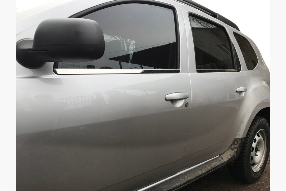 Dacia Duster 2008-2018 Window Trim Molding (4 pcs, Stainless Steel) OmsaLine - Italian Stainless Steel Image