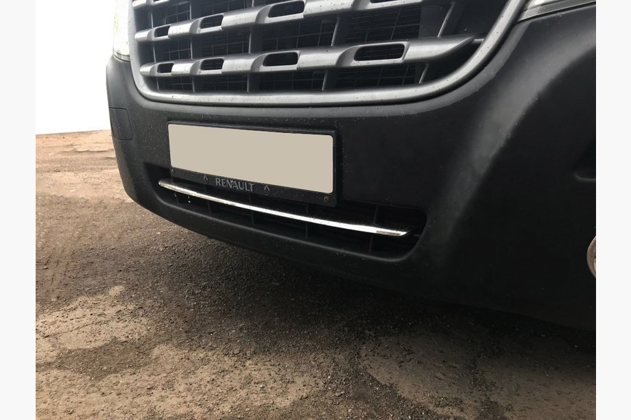 Renault Master 2011-2023 Stainless Steel Bumper Strip Image