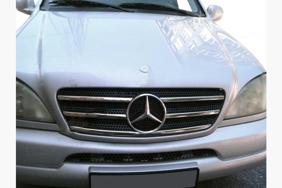 Mercedes ML W163 1997-2005 Chrome Trim Covers for Grille Edge (5 pcs, Stainless Steel) Photo 1