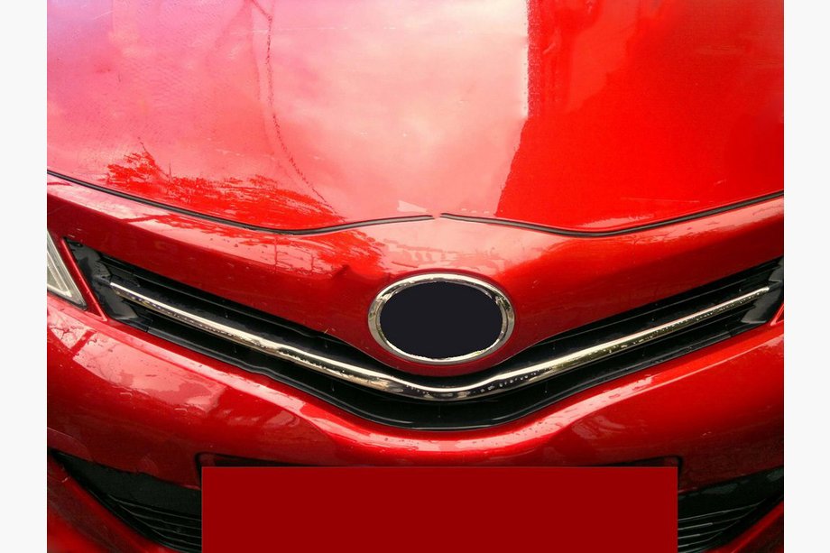 Toyota Yaris 2010-2020 Chrome Grille Covers (Stainless Steel) Photo 1