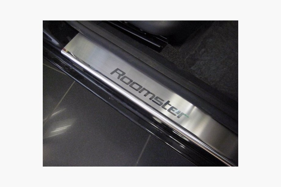Skoda Roomster 2006-2015 Door Sill Covers Nataniko (4 pcs, Stainless Steel) Image
