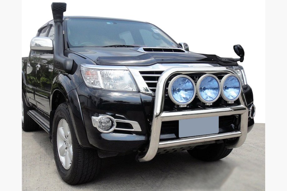 Toyota Hilux 2006-2015 Bull Bar WT018 (Stainless Steel) Image