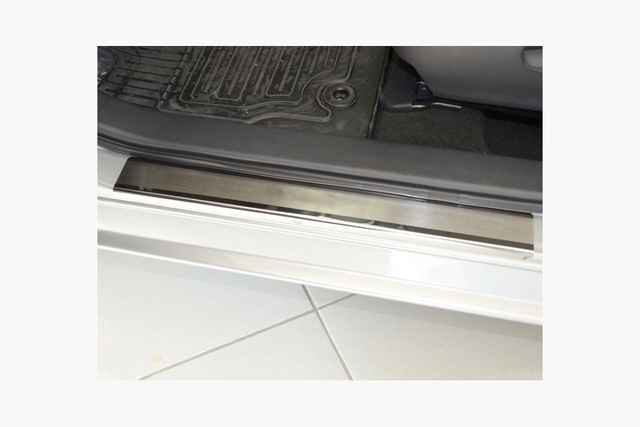 Toyota Auris 2012-2018 Door Sill Covers Nataniko (4 pcs, Stainless Steel) Standard - Lohmann Tape, 0.5 mm Image
