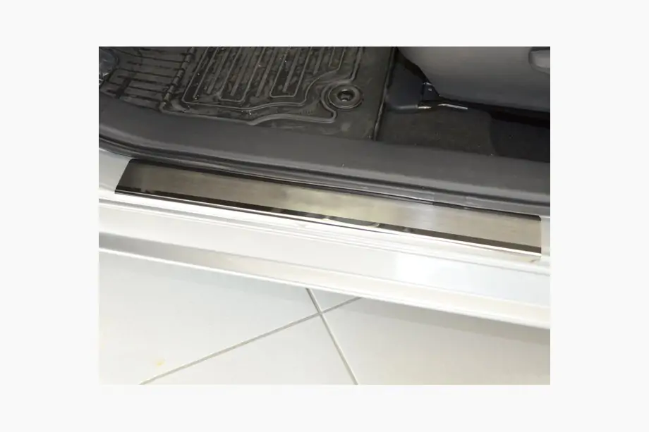 Toyota Auris 2012-2018 Door Sill Covers Nataniko (4 pcs, Stainless Steel) Image