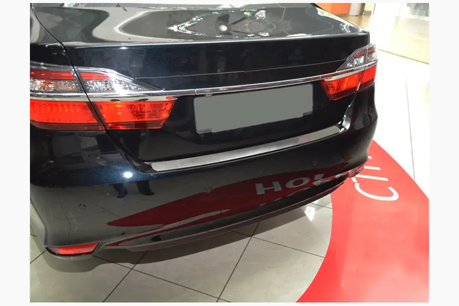 Toyota Camry 2011–2017 Rear Bumper Protector Nataniko (Stainless Steel) Image