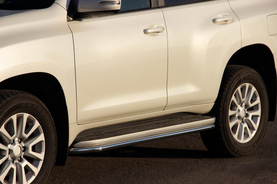 Toyota Land Cruiser Prado 120 2002-2009 Side Step Protection BB004 (2 pcs, stainless steel) Image