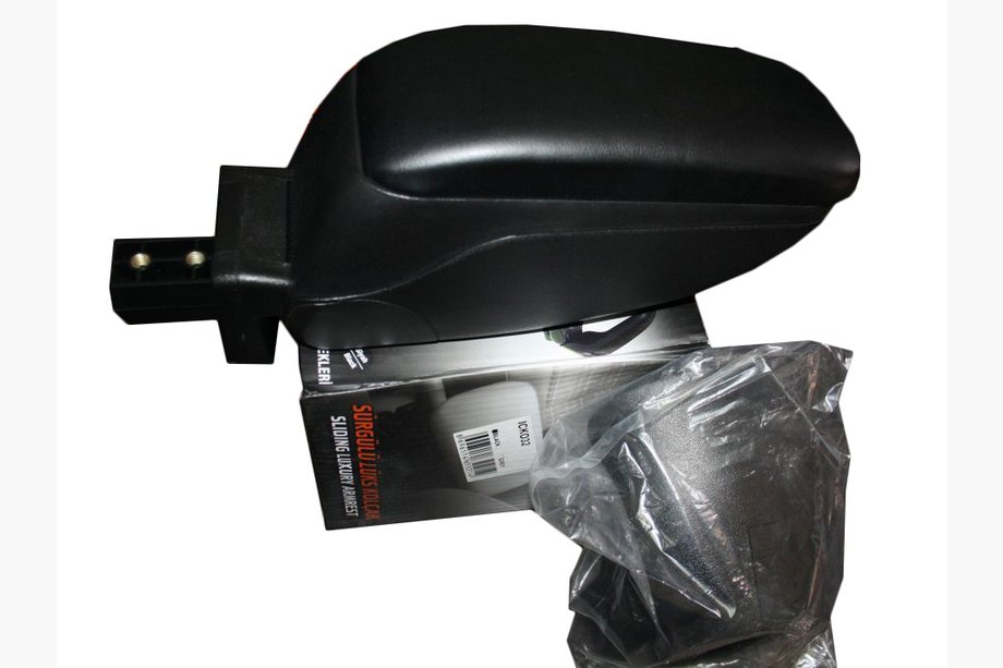 Toyota Yaris 2006-2011 Armrest (into cup holder) Image