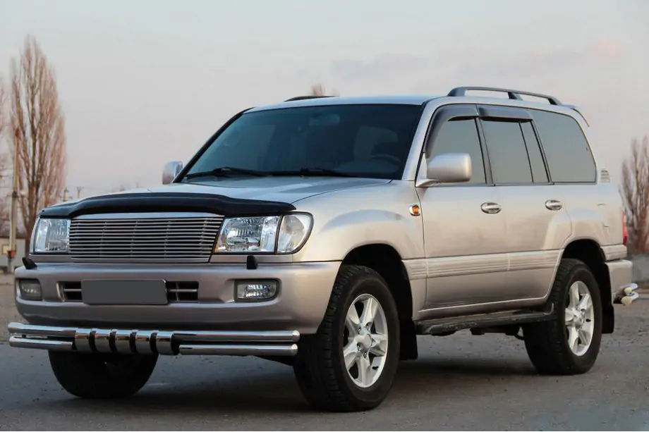 Toyota Land Cruiser 100 1998-2007 Front Bar ST015 (Stainless Steel) Image