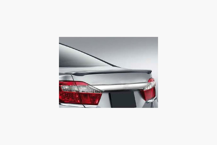 Toyota Camry 2011–2017 Original Spoiler PZ030-06007-00 Photo 1