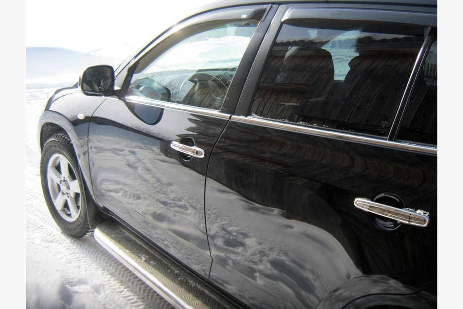 Toyota Rav 4 2006-2013 Exterior window trim stainless steel (4 pcs) OmsaLine - Italian Stainless Steel Image