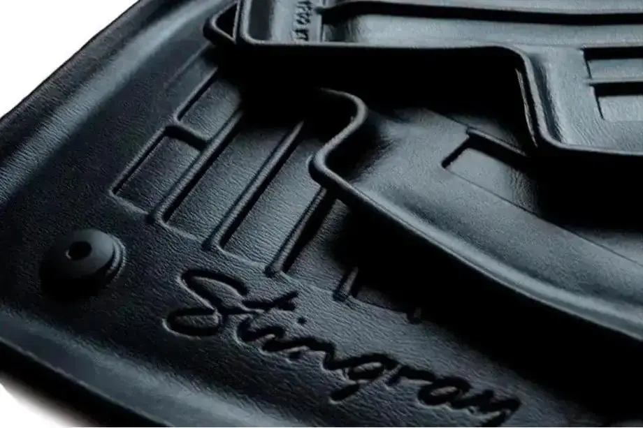 Suzuki Jimny 1998-2018 Stingray 3D Rubber Floor Mats (4 pcs) Image