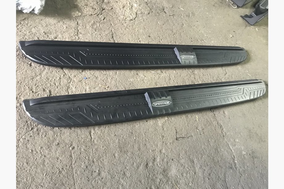 Kia Sportage 2004-2010 Side Steps Original (without brackets) Image