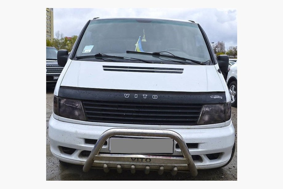 Mercedes Vito W638 1996-2003 Hood Deflector (VIP) Image