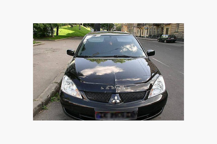 Mitsubishi Lancer 9 2004-2008 Hood Deflector (VIP) Image