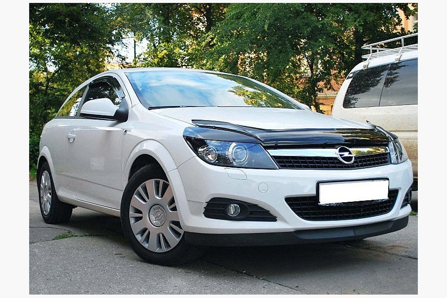 Opel Astra H 2004-2013 Hood Deflector (VIP) Image