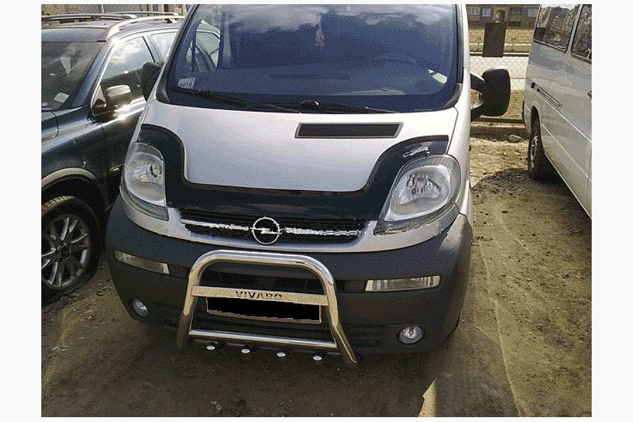 Opel Vivaro 2001–2015 Hood Deflector Long (VIP) Image