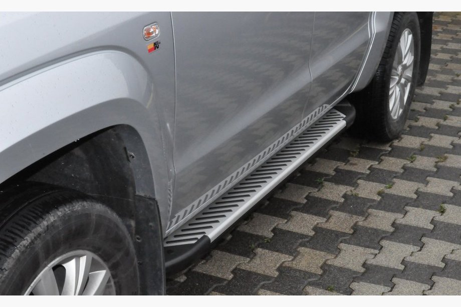 Volkswagen Amarok 2010-2022 Side Steps Line (2 pcs, Aluminum) Image