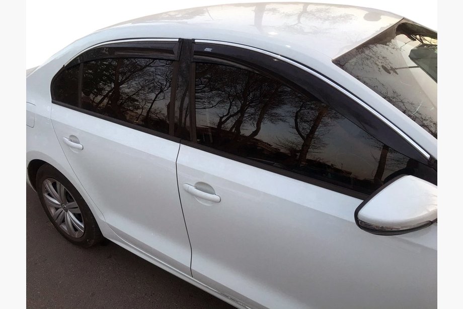 Volkswagen Jetta 2011-2018 Window deflectors with chrome strip (4 pcs, Niken) Image