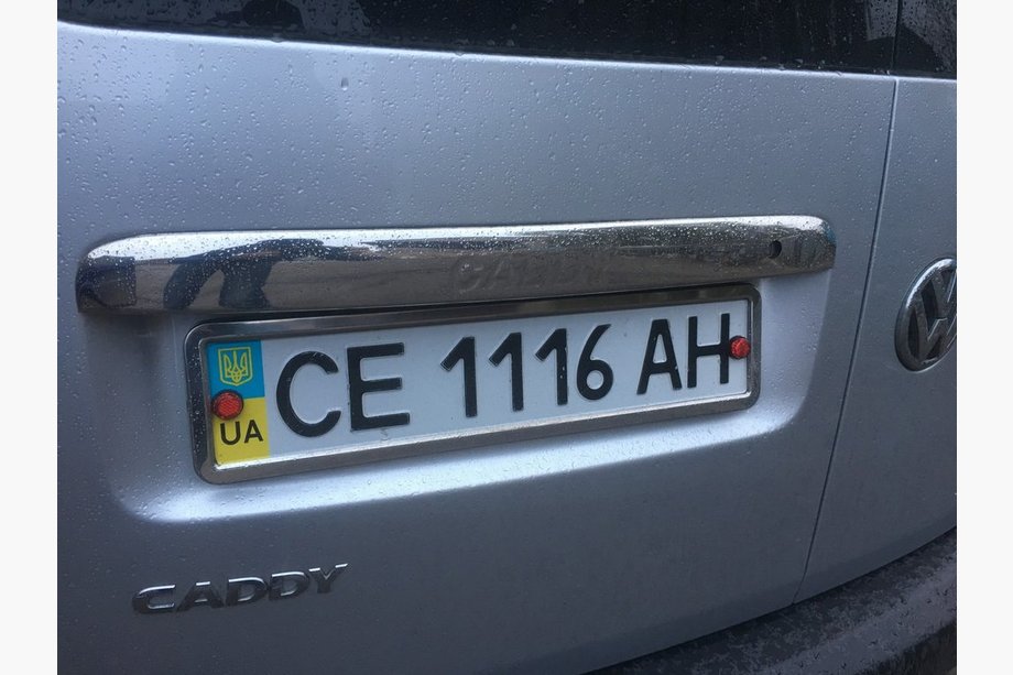 Volkswagen Caddy 2004-2010 Chrome trim above license plate (2-door, stainless steel) Photo 4