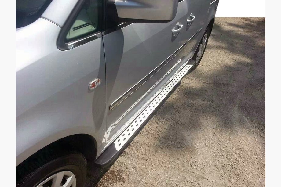 Volkswagen Caddy 2010-2015 Side Steps DOT-Line (2 pcs, Aluminum) Image