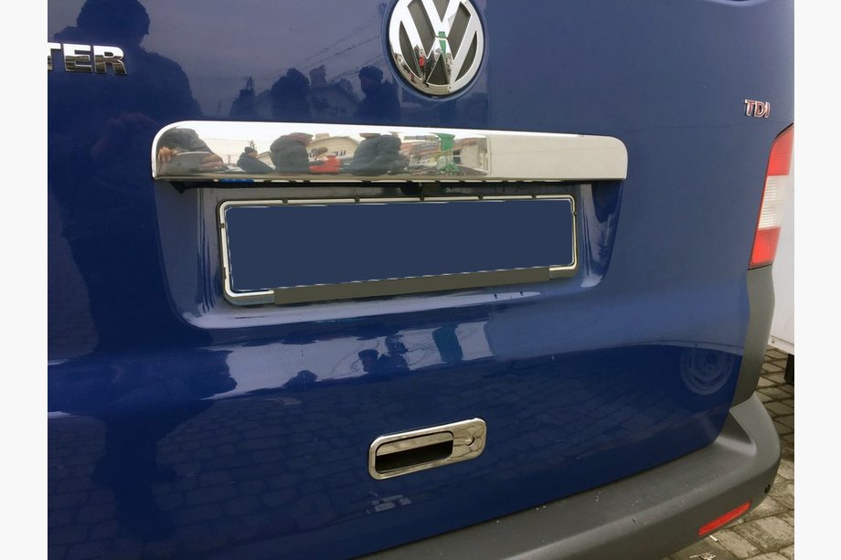 Volkswagen T5 Multivan 2003–2010 Stainless Steel Rear Tailgate Trim Above License Plate Image