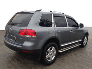 Volkswagen Touareg 2002–2010 Chrome Roof Rails (Plastic Feet) Metal Foot photo 1