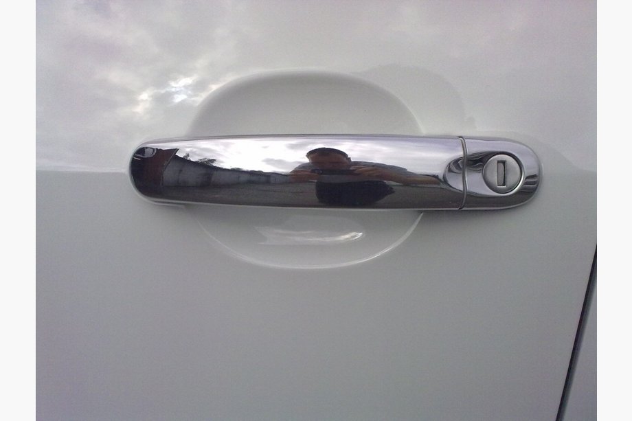 Volkswagen Golf Plus 2004-2014 Chrome Door Handle Covers (4 pcs, Stainless Steel) Photo 3