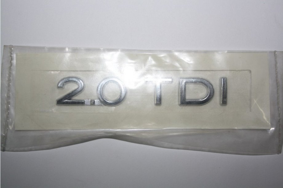 Volkswagen Passat B5 1997-2005 Badge 2.0 TDI Image