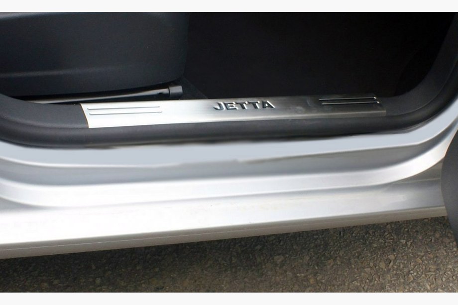 Volkswagen Jetta 2006-2011 Stainless Steel Inner Door Sill Covers 4 pcs, (without inscription), Carmos - Turkish Steel Photo 2