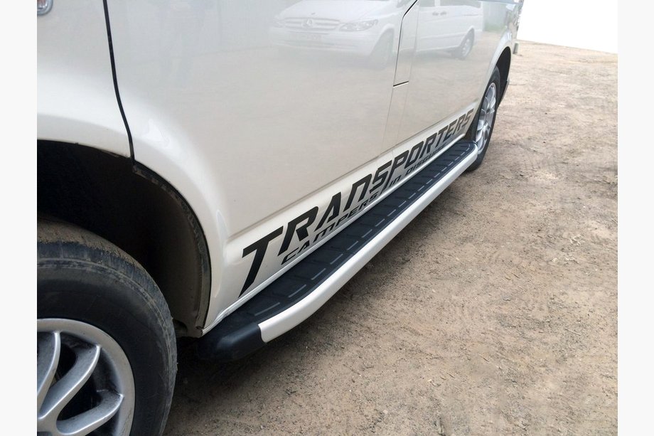Volkswagen T6 2015-2024 Side Steps Fullmond (2 pcs, Aluminum) Image