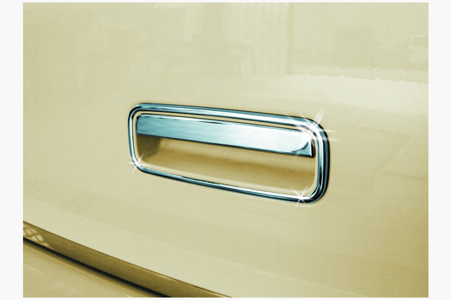 Volkswagen Caddy 2010-2015 Rear door handle cover (stainless steel) OmsaLine - Italian Stainless Steel Image