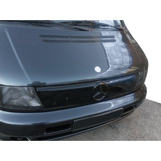Winter cover for grille