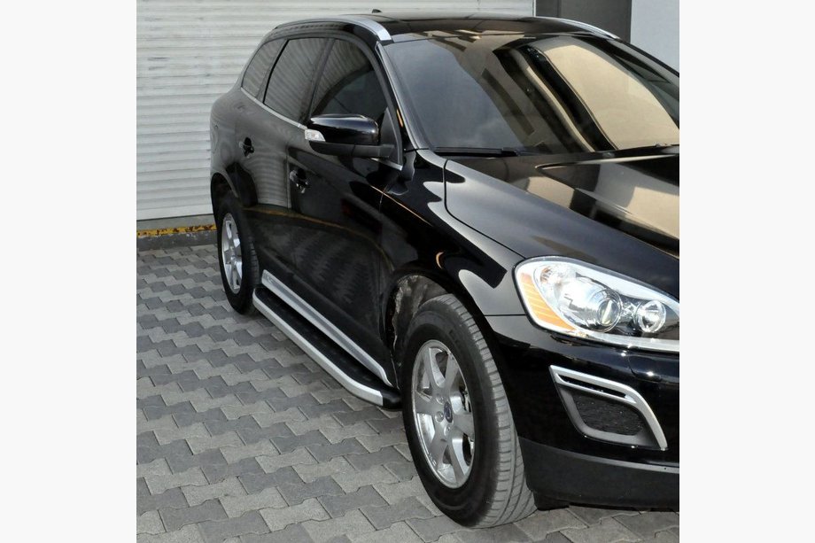 Volvo XC90 2002-2014 Side Steps Fullmond (2 pcs, Aluminum) Image