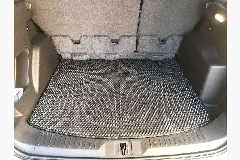 Ford Kuga/Escape 2013-2019 Trunk Mat (EVA, Black) Image