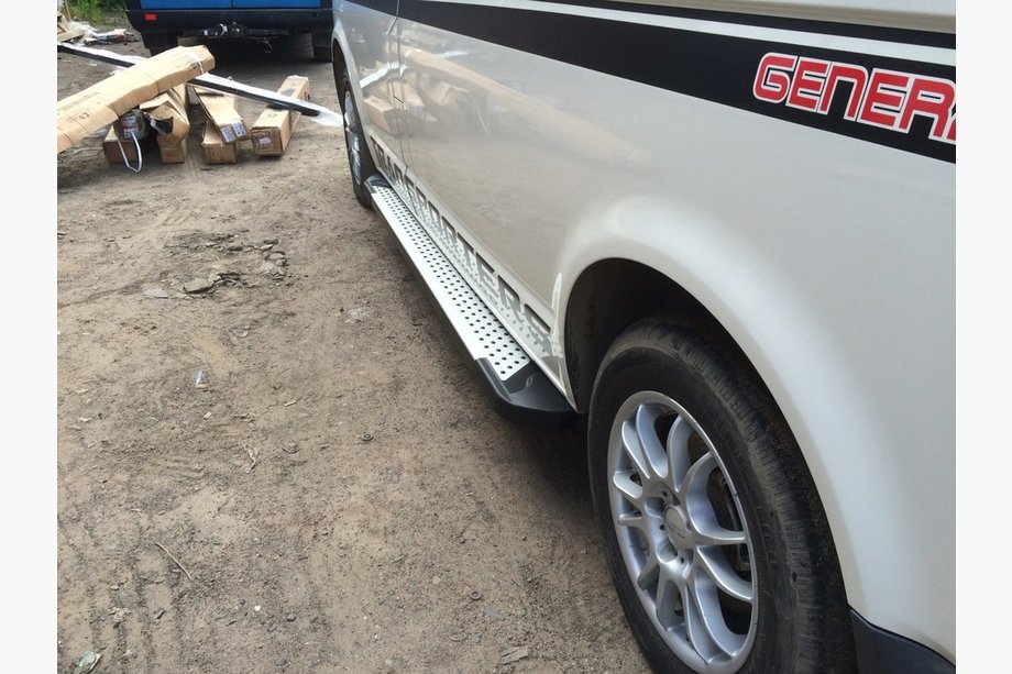 Volkswagen T5 Transporter 2003-2010 Side Steps Allmond Grey (2 pcs, Aluminum) Long Wheelbase Image
