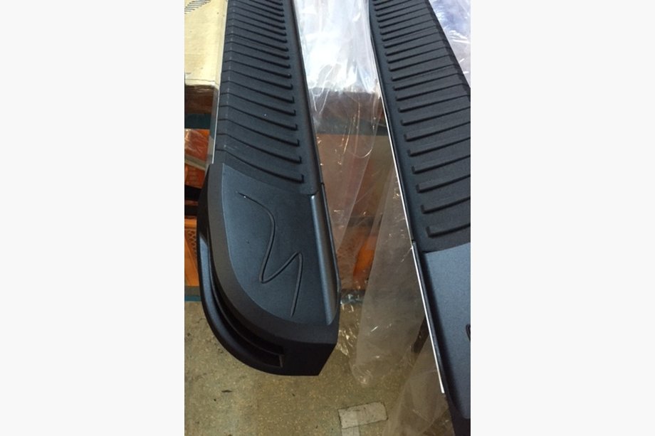 Opel Vivaro 2019- Side Steps Maya V1 (2 pcs, Aluminum) XS – Short Wheelbase Photo 4