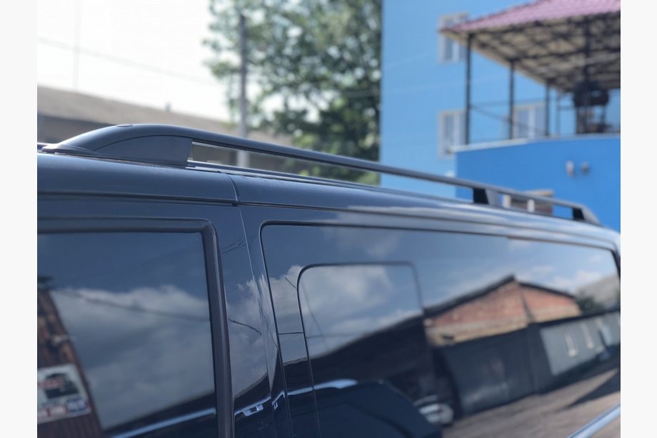 Volkswagen T5 Transporter 2003-2010 Skyport Roof Rails (black) Short Wheelbase Photo 3