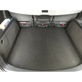 Trunk mat (EVA, 5 seats, black)