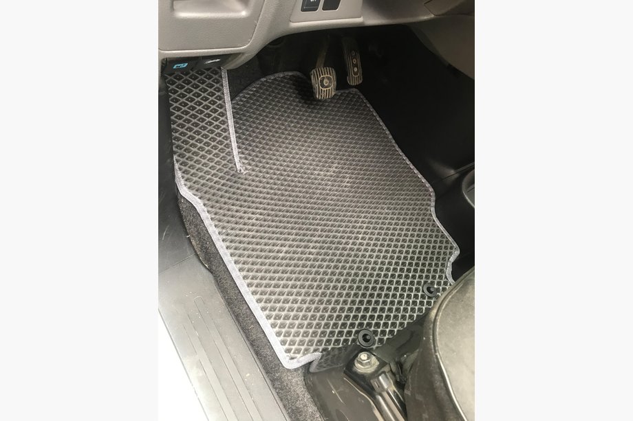 Nissan NV200 2009- EVA Floor Mats for Electric (black) Image