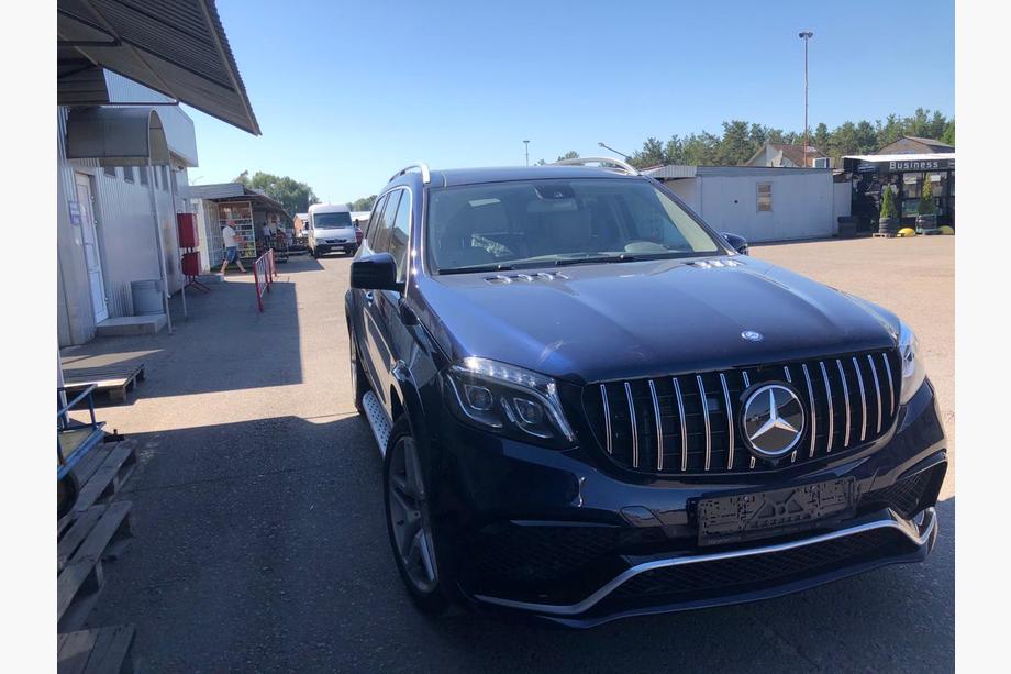 Mercedes GL/GLS class X166 2012-2019 Full body kit with bumpers AMG V1 (GLS63) Photo 2