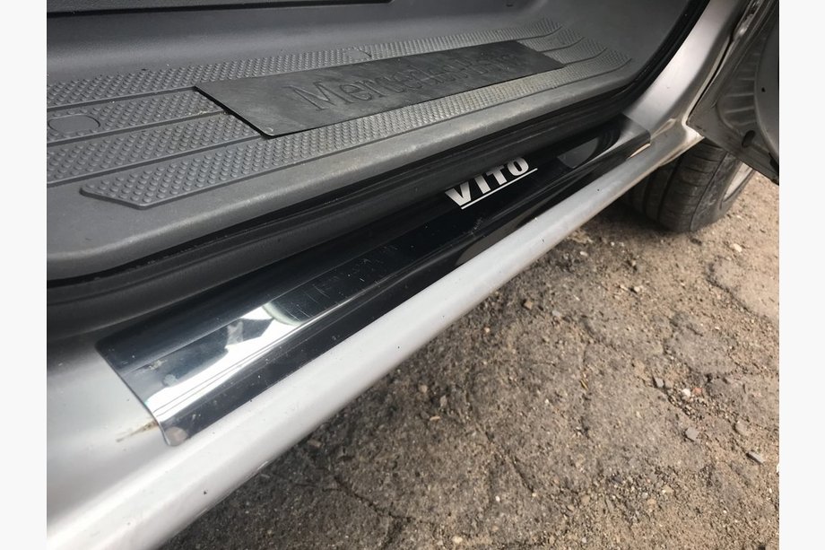 Mercedes Vito/V-class W447 2014- Door Sill Covers Laser-Style (2 pcs, Stainless Steel) Image