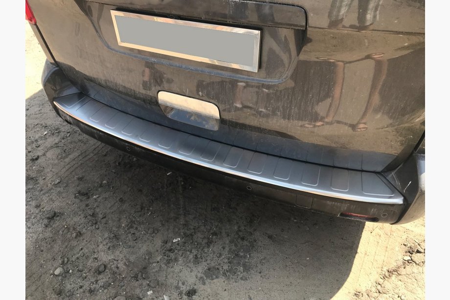 Peugeot Traveller 2017- Rear bumper protector with edge OmsaLine (stainless steel) Image