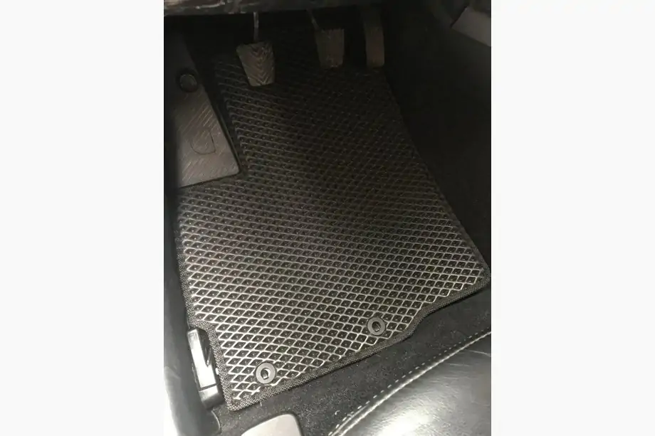 Mitsubishi Outlander 2006-2012 EVA Floor Mats (Black) Image