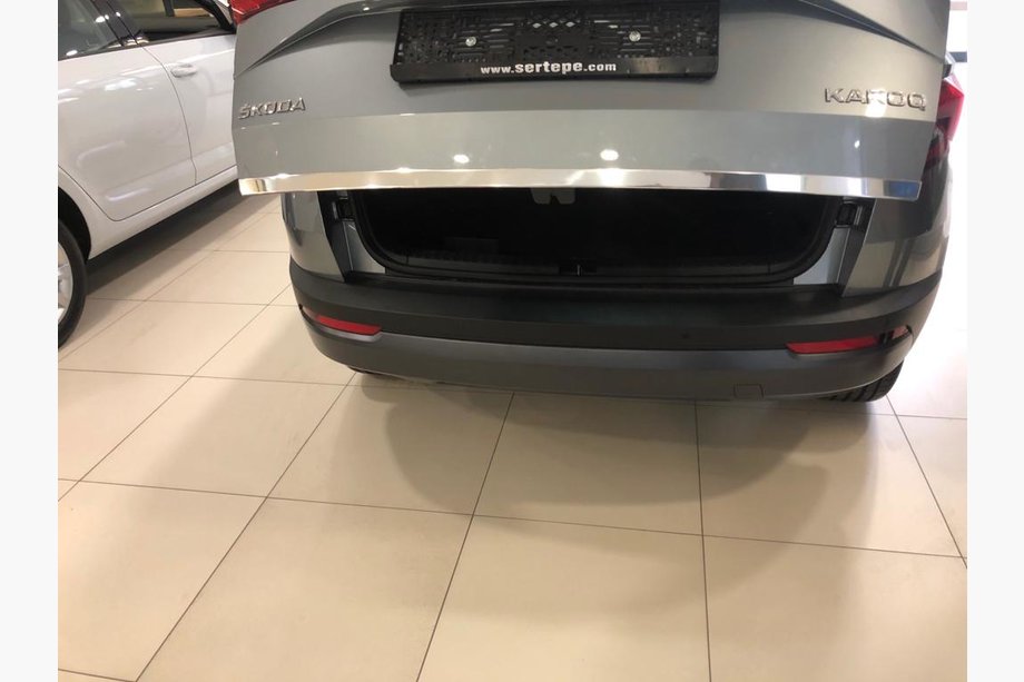 Skoda Karoq 2018- Trunk trim stainless steel Image